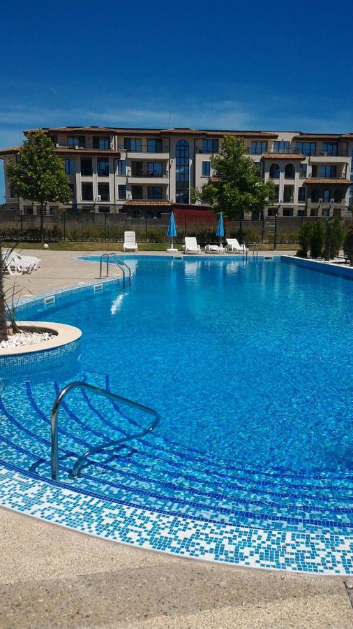 Tatyana Apartment Burgas Bagian luar foto